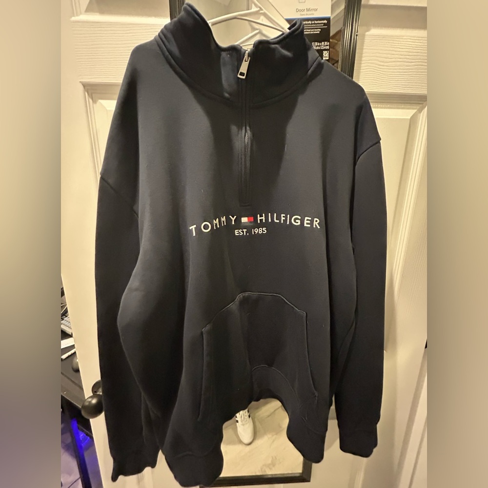 Tommy Hilfiger Navy Blue Label